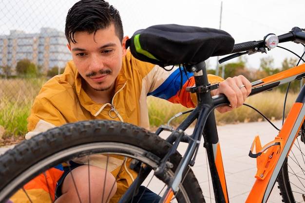 Jakie prawa ma rowerzysta na drodze?