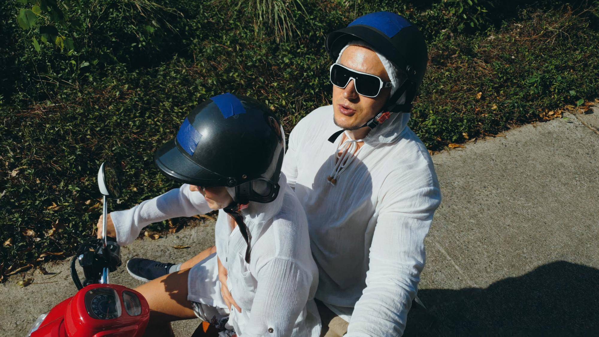 Co trzeba mieć żeby jeździć motorem 50?