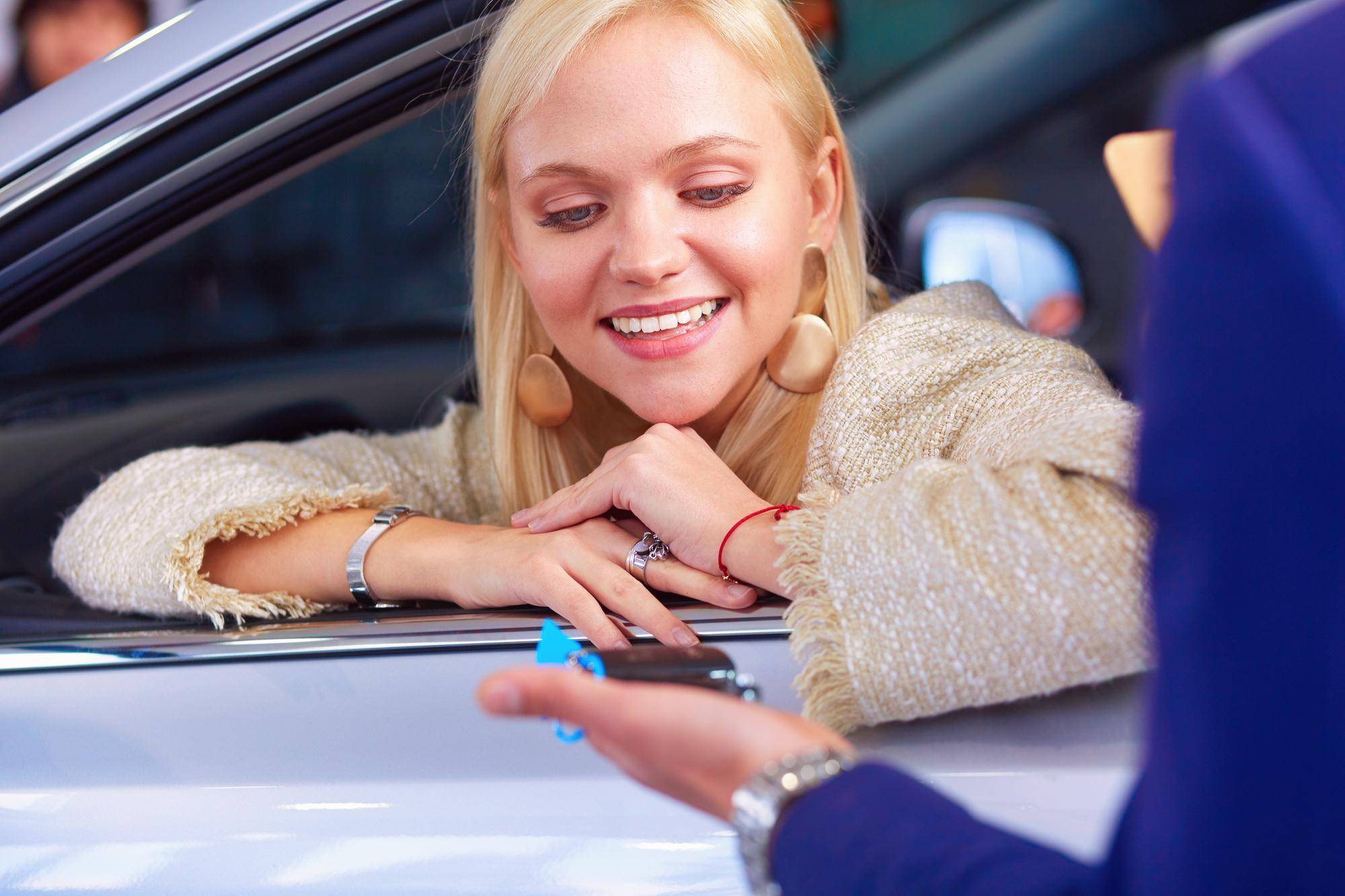 Jak mieć BMW jak w abonamencie bez zbędnych formalności?