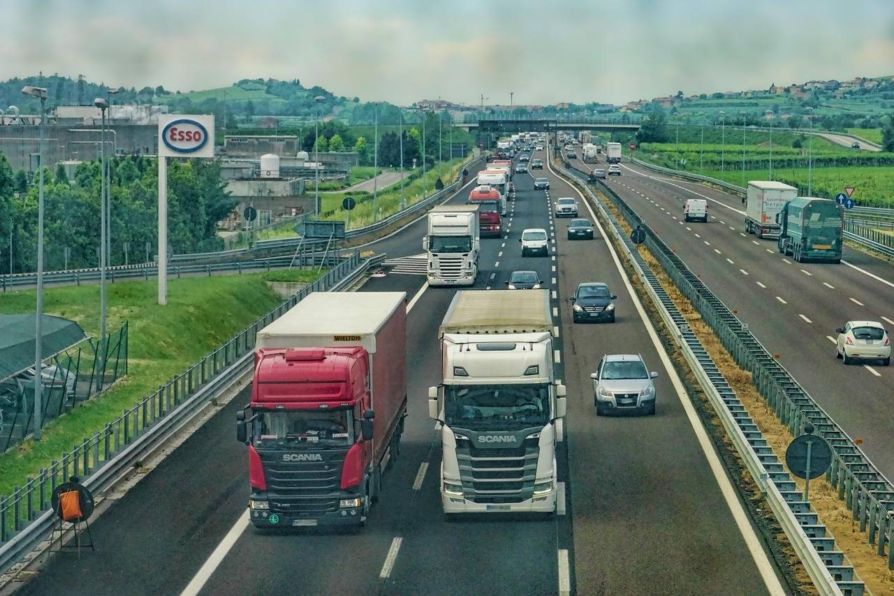 Nowe przepisy drogowe 2026 od kiedy zaczynają obowiązywać?